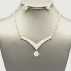 Silver w/Clear Rhinestone Bridal Necklace Set
